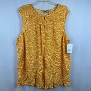 NWT Croft & Barrow Women's 3X Yellow & White Floral Tank Top Shirt
